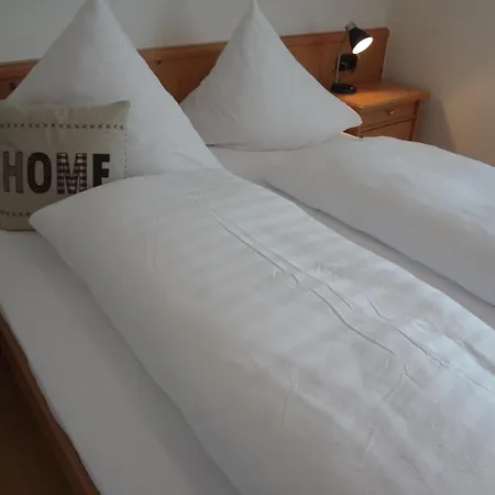 Rose Inklusive Fruehstueck, Saunanutzung Und Parkplaetze Nach Verfuegbarkeit 3* 하이델베르크