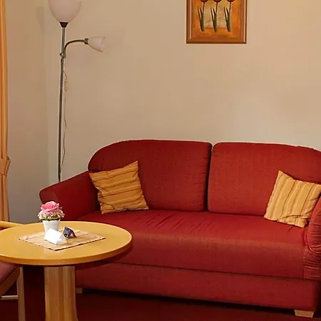 호텔 Rose Inklusive Fruehstueck, Saunanutzung Und Parkplaetze Nach Verfuegbarkeit