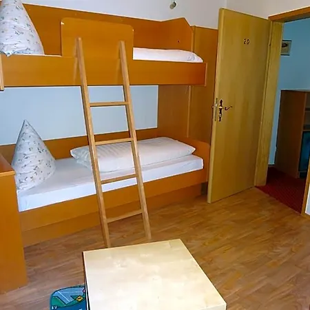 Rose Inklusive Fruehstueck, Saunanutzung Und Parkplaetze Nach Verfuegbarkeit 호텔 하이델베르크