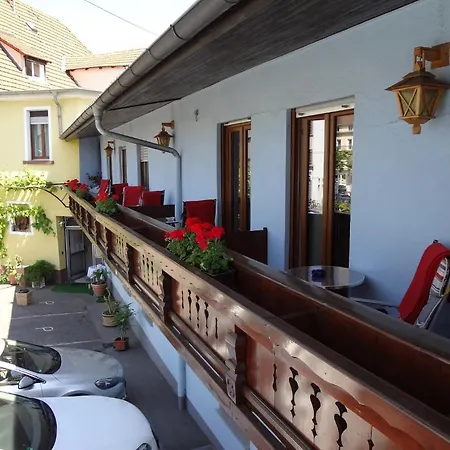 Rose Inklusive Fruehstueck & Saunanutzung Hotel